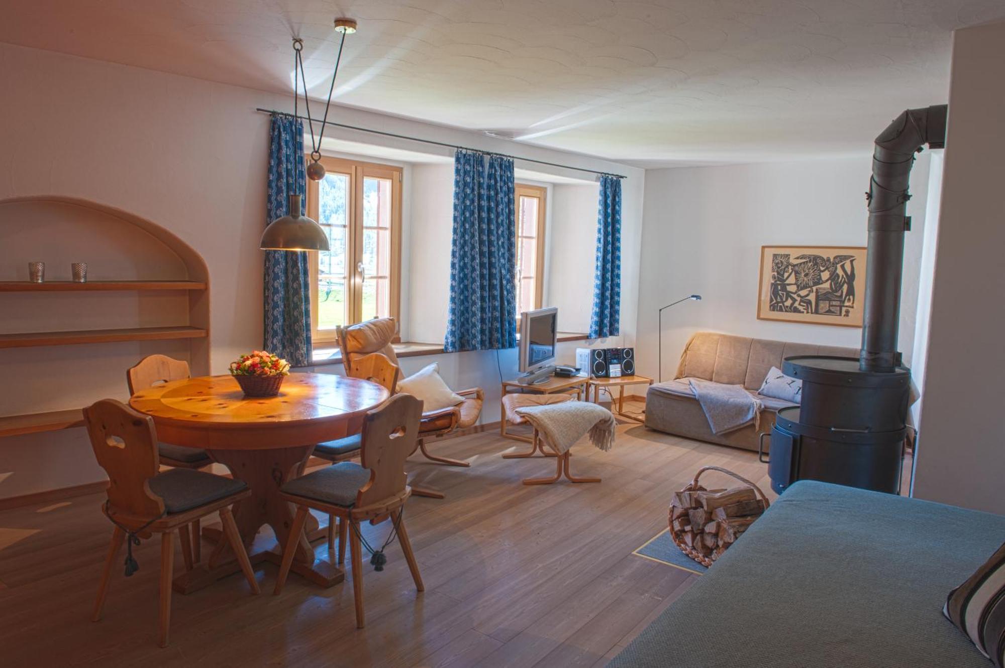 Chesa Michel Apartment Bever Luaran gambar